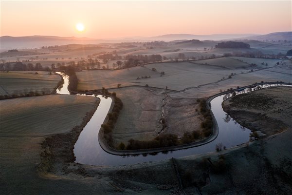 Leeds Liverpool Canal at Newton Grange